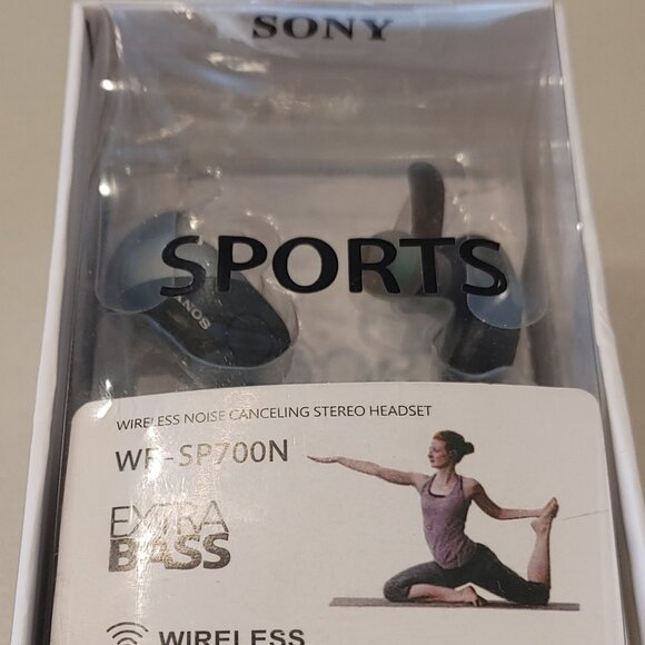 Sony True Wireless Bluetooth in Ear Headphones WF-SP700N/B - Picture 1 of 2
